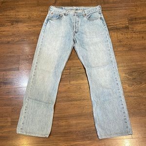 Vintage Levi 501s size W33 L32